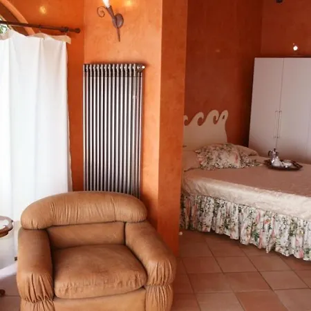 Potassa Sleeps 6 Pool Wifi Cortona